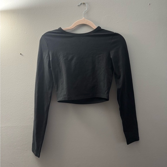 NWOT BP Black‎ Long Sleeve Crop Top - Picture 2 of 4